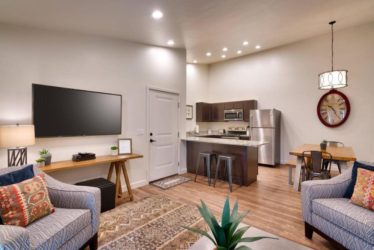 2I Top Floor Moab Redcliff Condo, Pool & Hot Tub Extérieur photo